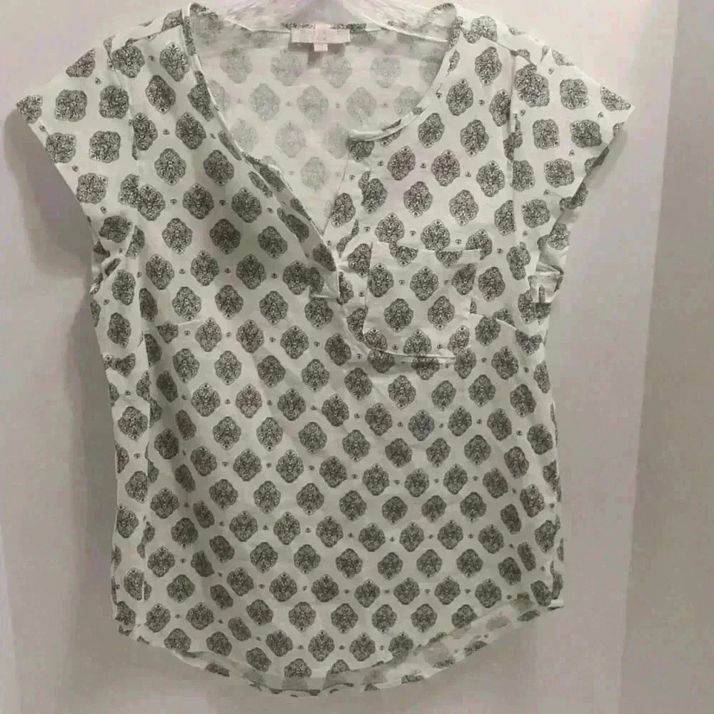 St Tropez West Navy Blue and White Cap Sleeve Pull On Top Size M